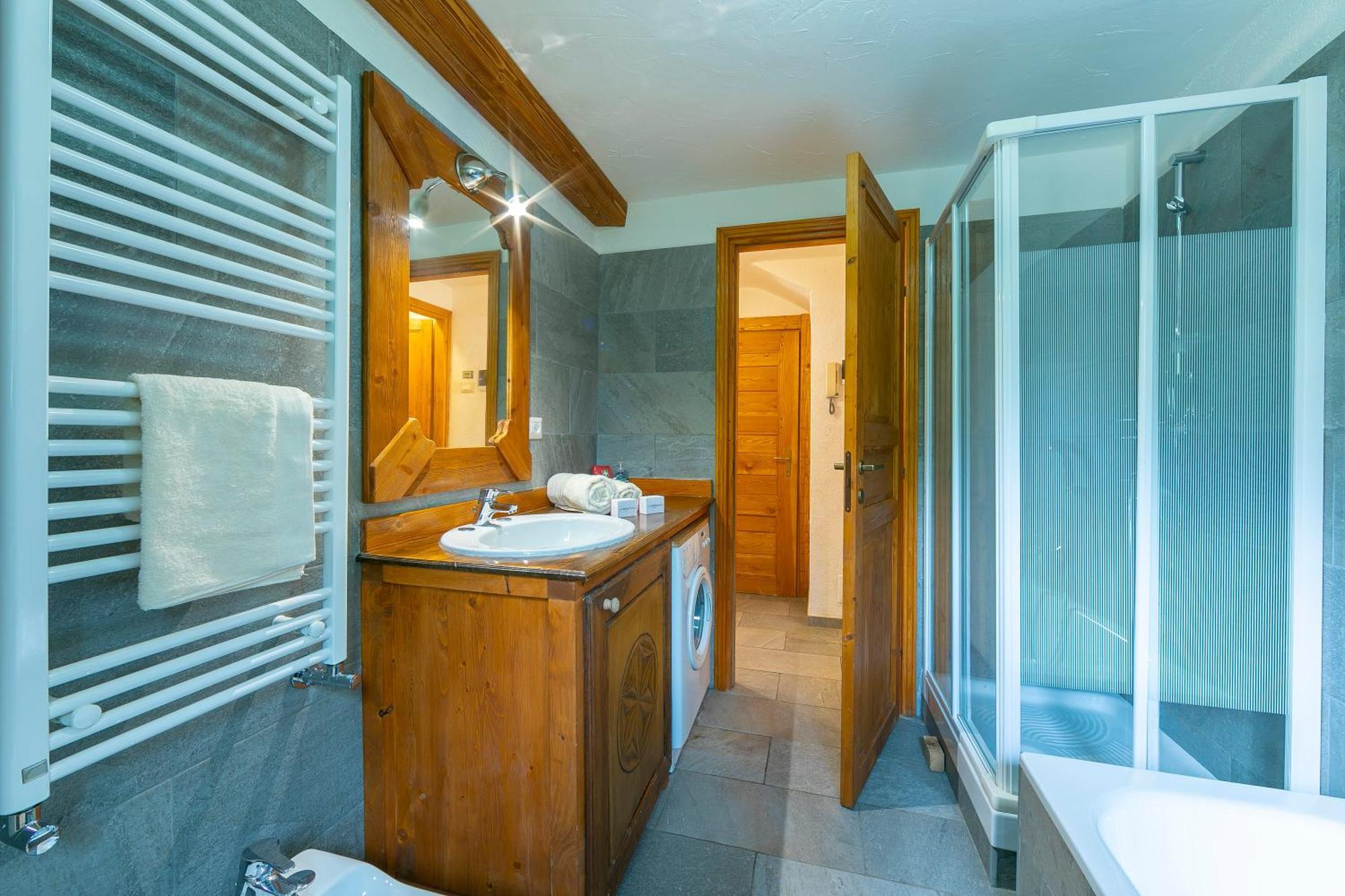 Miramonti 21 Ski In - Ski Out - Happy Rentals Sauze D'Oulx Exterior photo
