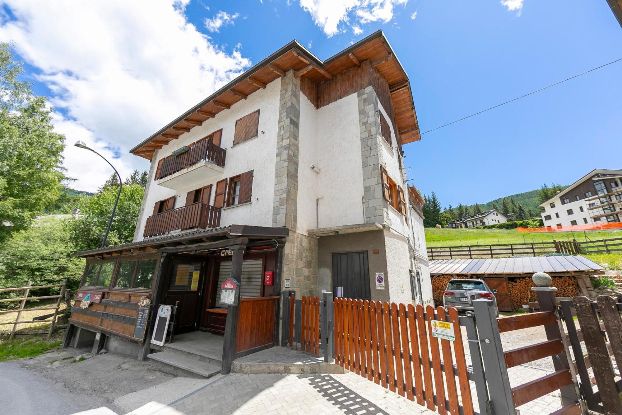 Miramonti 21 Ski In - Ski Out - Happy Rentals Sauze D'Oulx Exterior photo